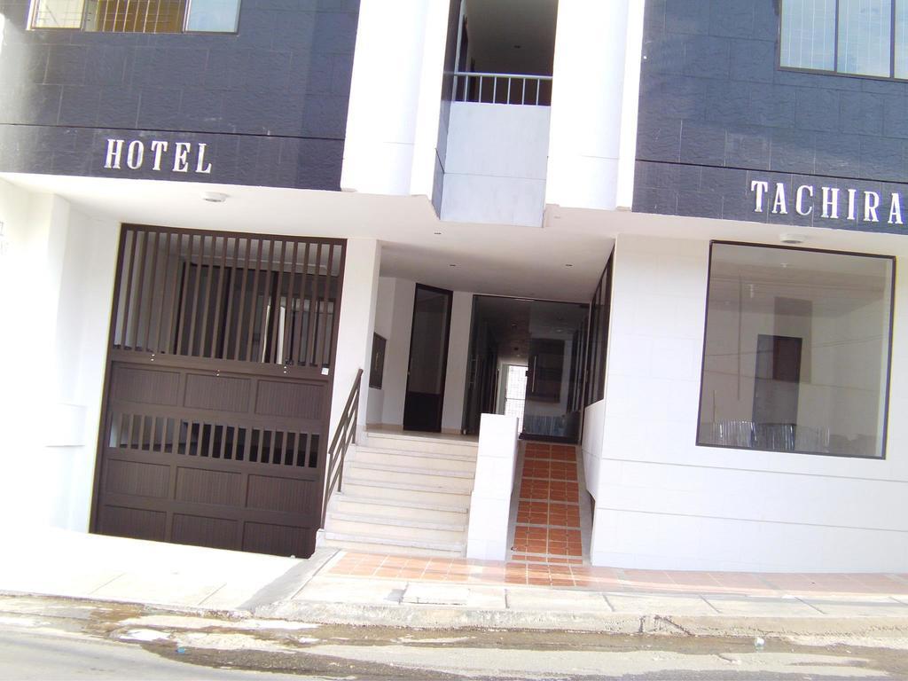 Hotel Tachiras Bucaramanga Exterior foto